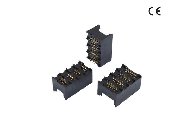 Board mount socket