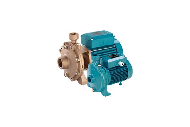 Close coupled centrifugal pumps with threaded ports