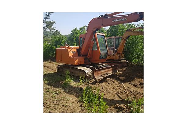 DOOSAN 04
