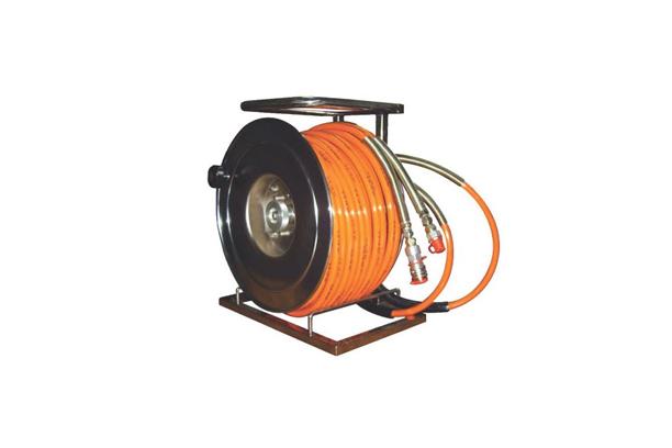 Reels for hydrualic cutting