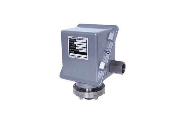 Weatherproof type pressure switch