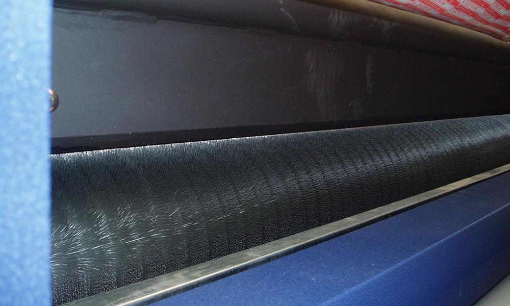 Wire Brushing Machine