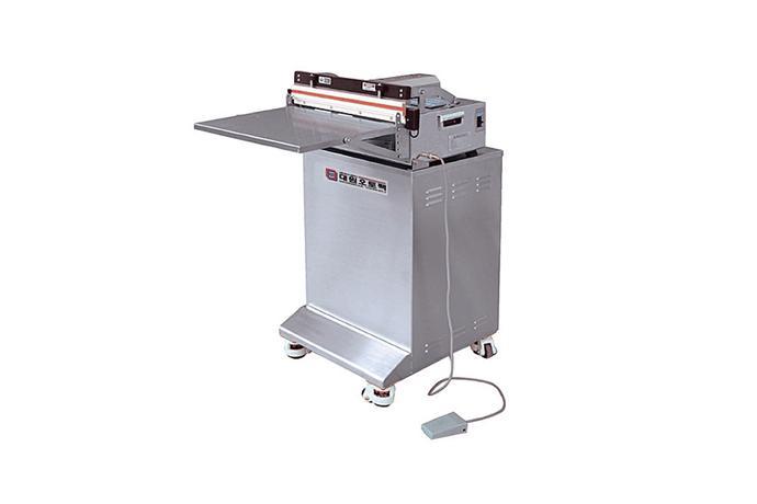 Nozzle Type Vacuum Packaging Machine (Horizontal Type)