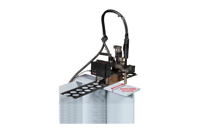 Butt Weaving Welder with automatic travelling back and forth
