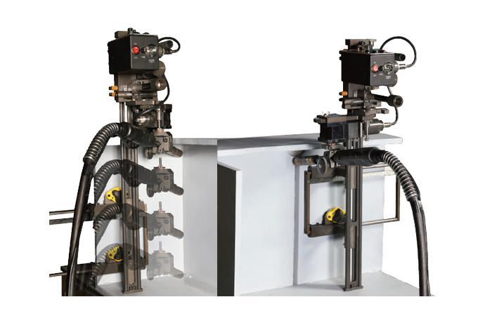 Multi position Weaving Welder for Corner, Vertical up, T-Bar