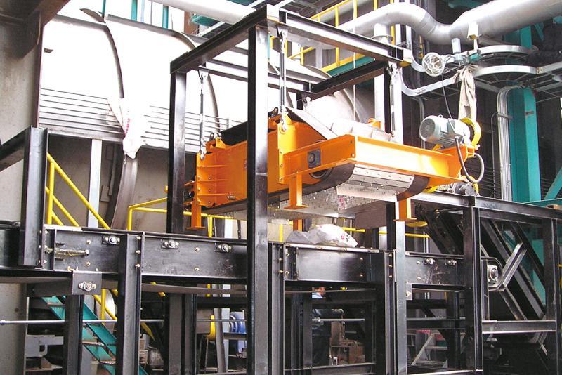 Suspended Magnetic Separator