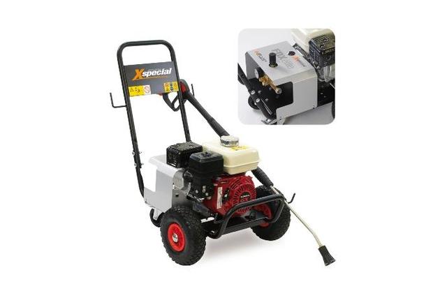 Engine Cleaner