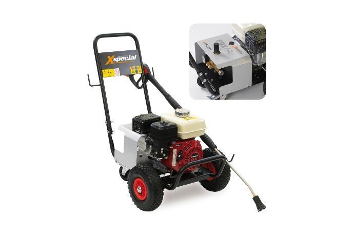 Engine Cleaner