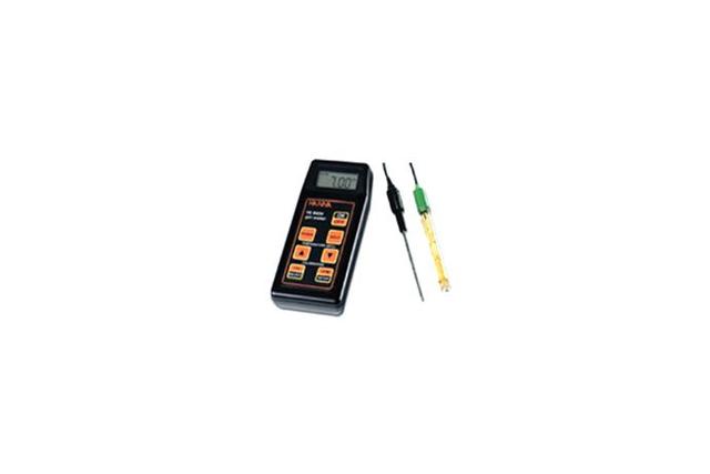 Flask / Beaker / PH-Meter / Balance