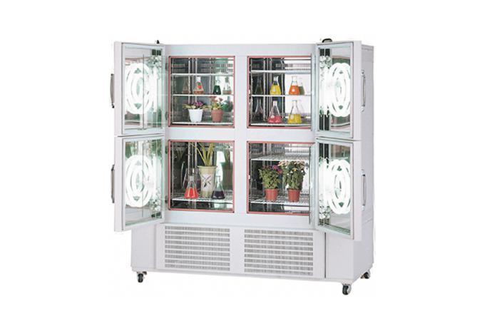 Four Room Incubator