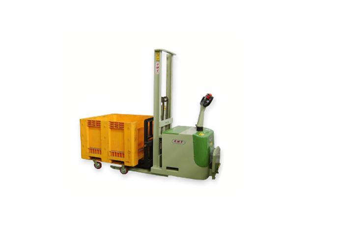 Drive Type Stacker Lift