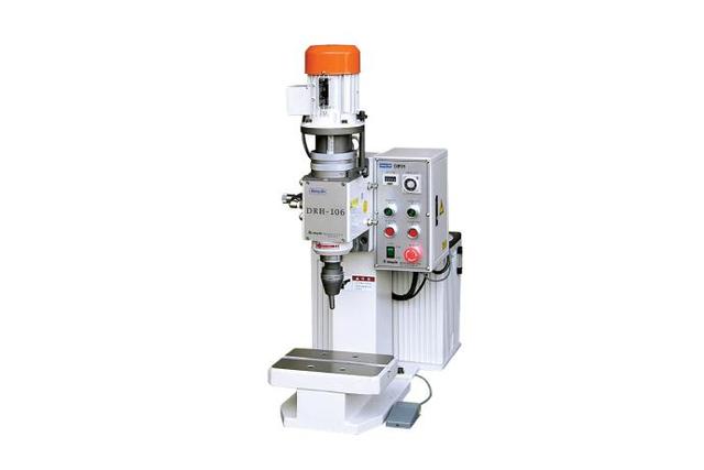 Hydraulic Riveting
