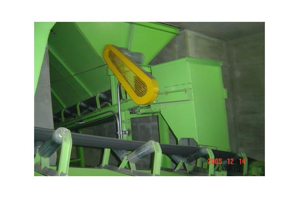 SPALL SAND CONVEYOR(450W)