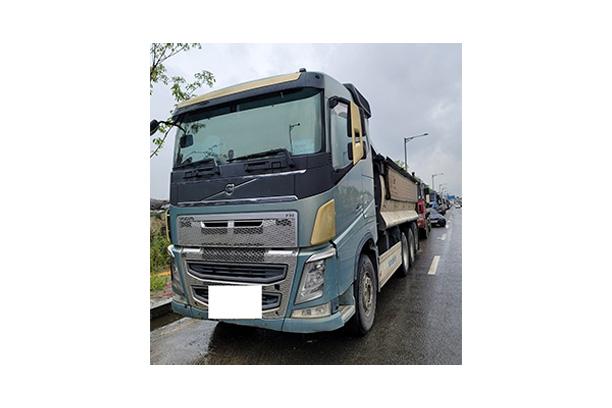 VOLVO TRIDEM17