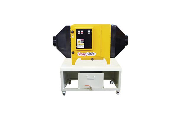 Small electric dust collector