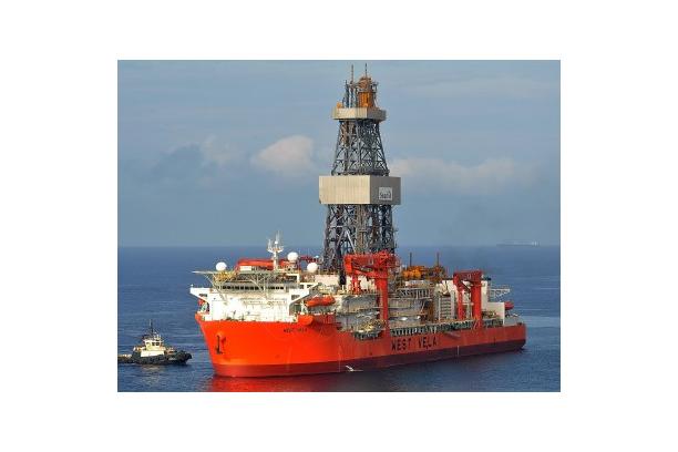 OFFSHORE - DRILL SHIP