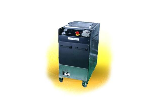 Dry Ice Cleaning Machine