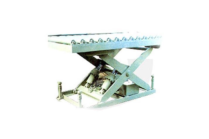 Roller Conveyor Type Table Lifter