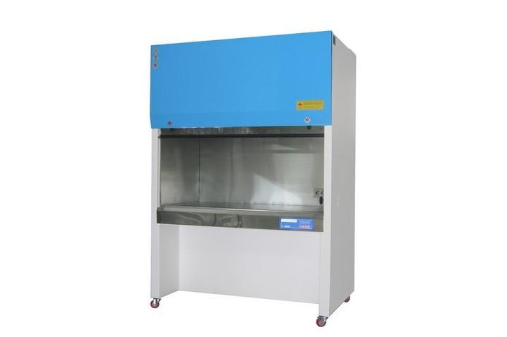 Clean bench / Laminar flow cabinet (Vertical type)