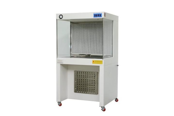 Clean bench / Laminar flow cabinet (Horizontal type)