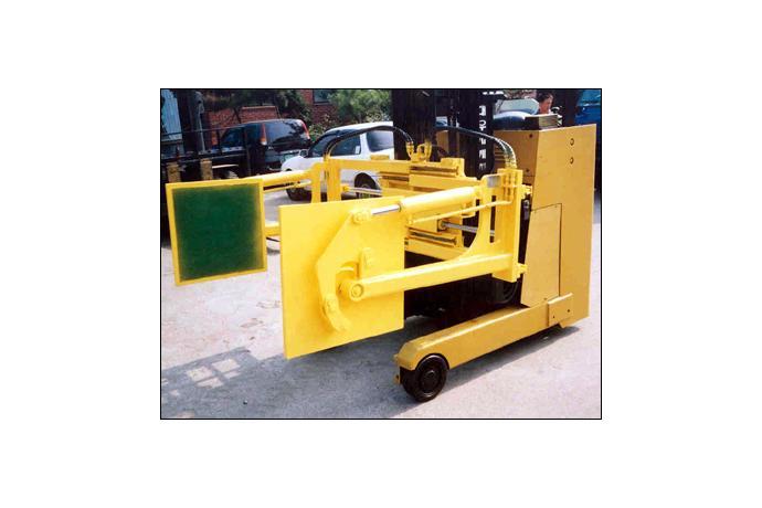 Load Clamp Upender