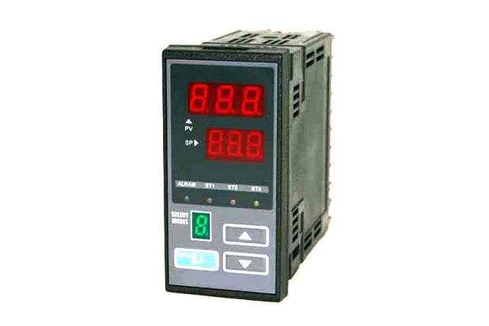Digital Pressure Controller