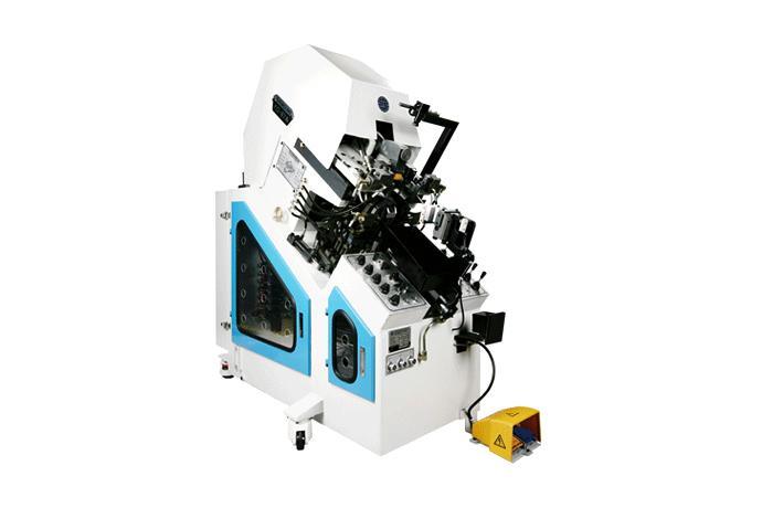 Toe Lasting Machine