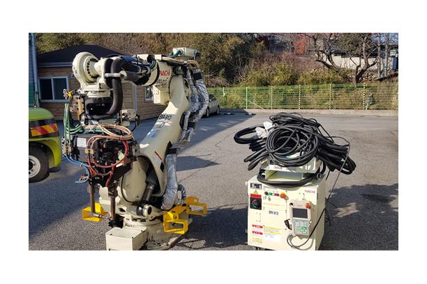 NACHI 210kg 가반 Nachi Robot (Model Year 2013)