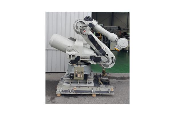 YASKAWA 200kg 가반 로보트 (Model Year 2006)