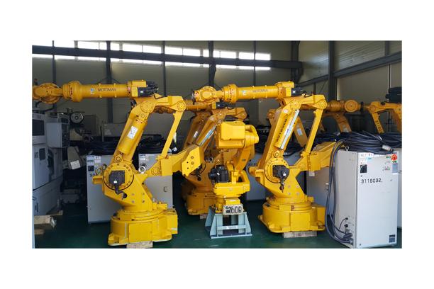 YASKAWA 350kg Handling Robot (Model Year 2004)