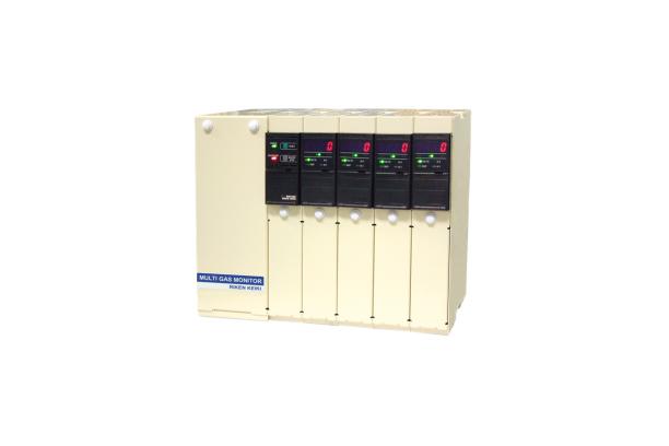 RM-590