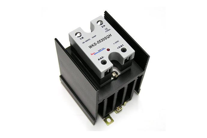 SQ-Type (DC Out / DC Input + Heat Sink)