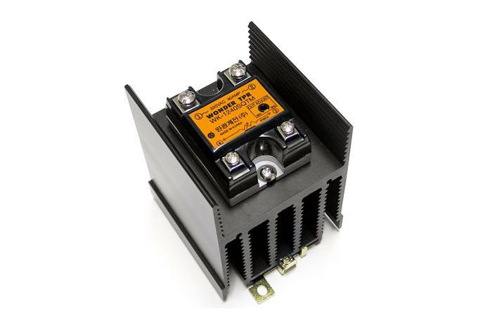 SQ-Type (AC Out / Resistance Input + Heat Sink)