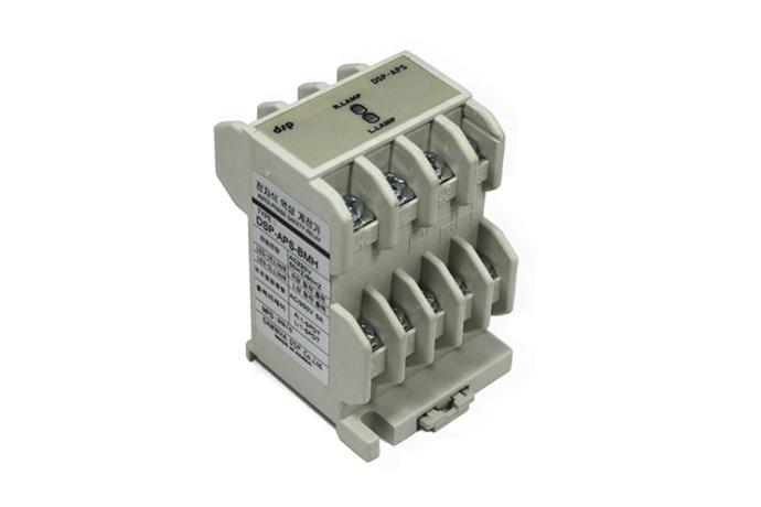 Reverse phase protection relay