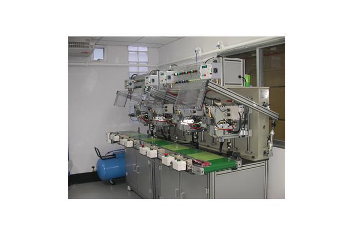 Vehicle Fuel Filter Leak Tester