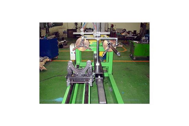 Tube Model Cutter