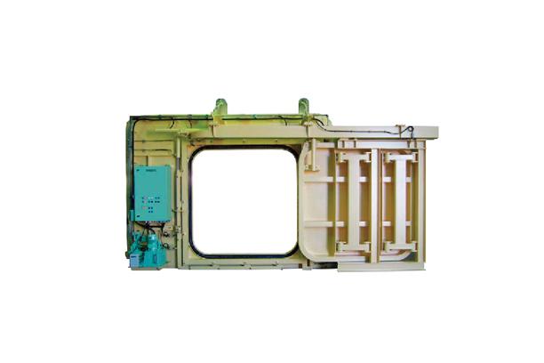 SLIDE SHELL DOOR FOR PILOT