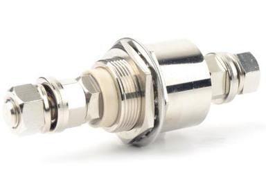 [Discontinued] Feedthrough Film Capatiros