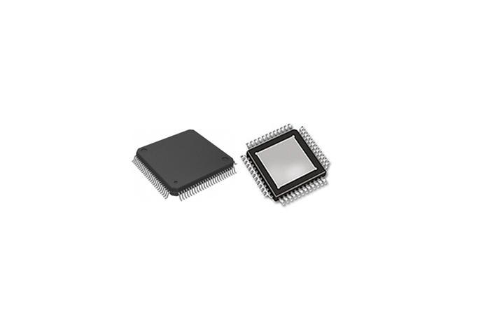 QFP (Quad Flat Package)